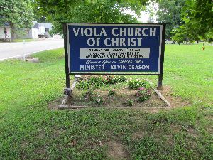 Viola church sign
